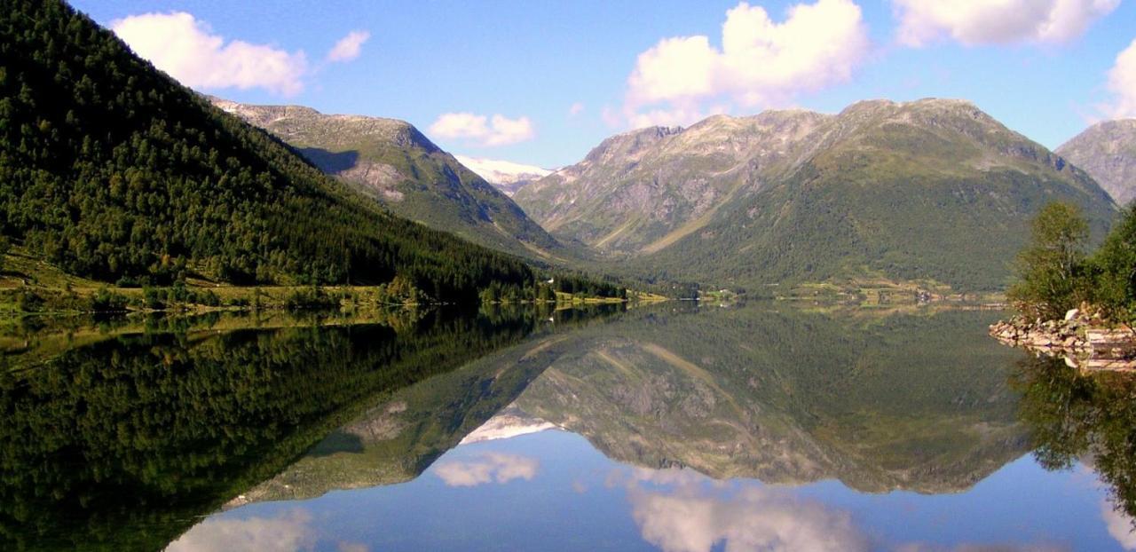 Mlodge - The Mountain Lodge Sogndal Exterior foto